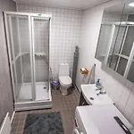 Sea View Sauna And Hot Tube